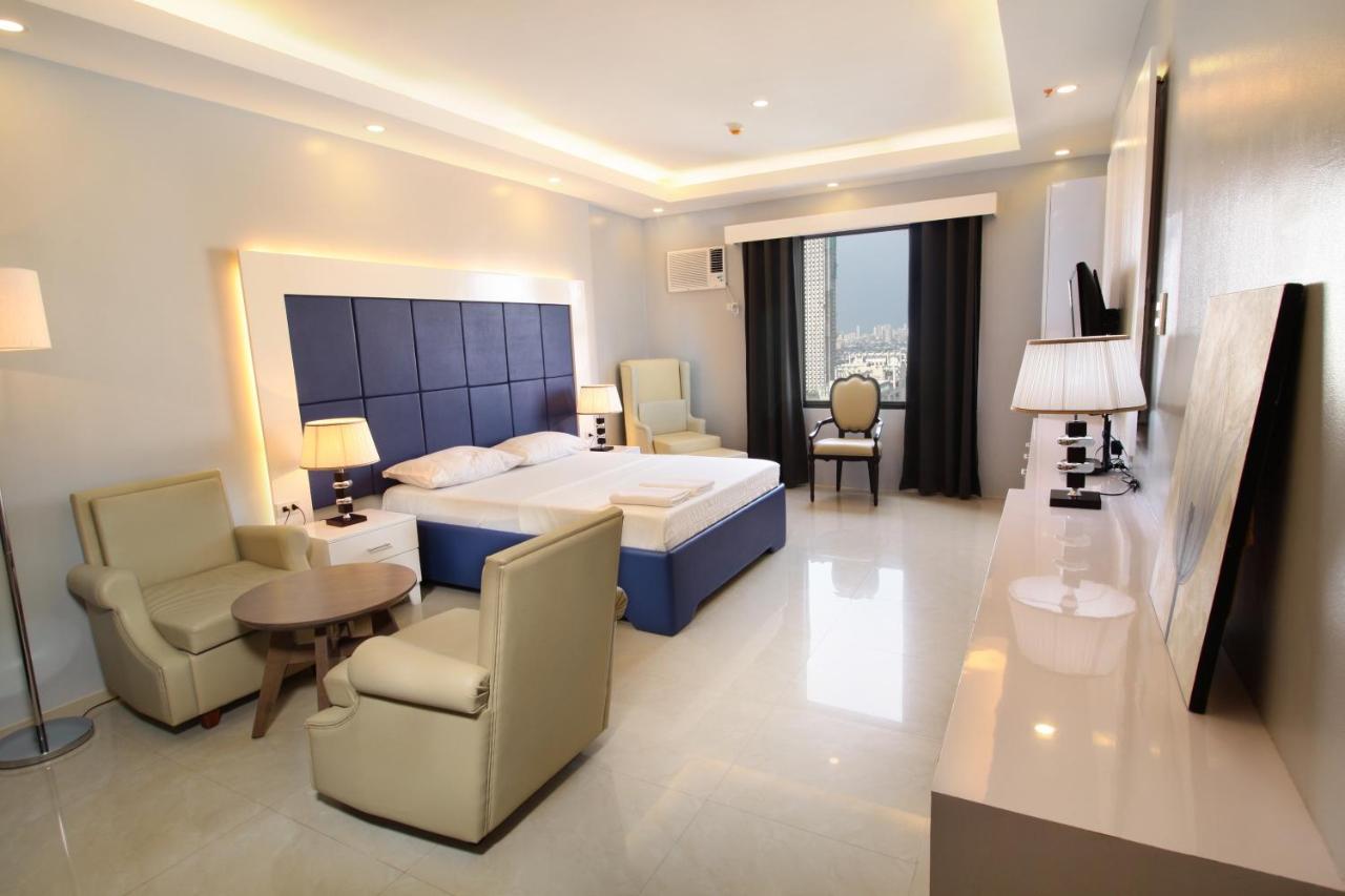 Malate Bayview Mansion City View Маніла Екстер'єр фото